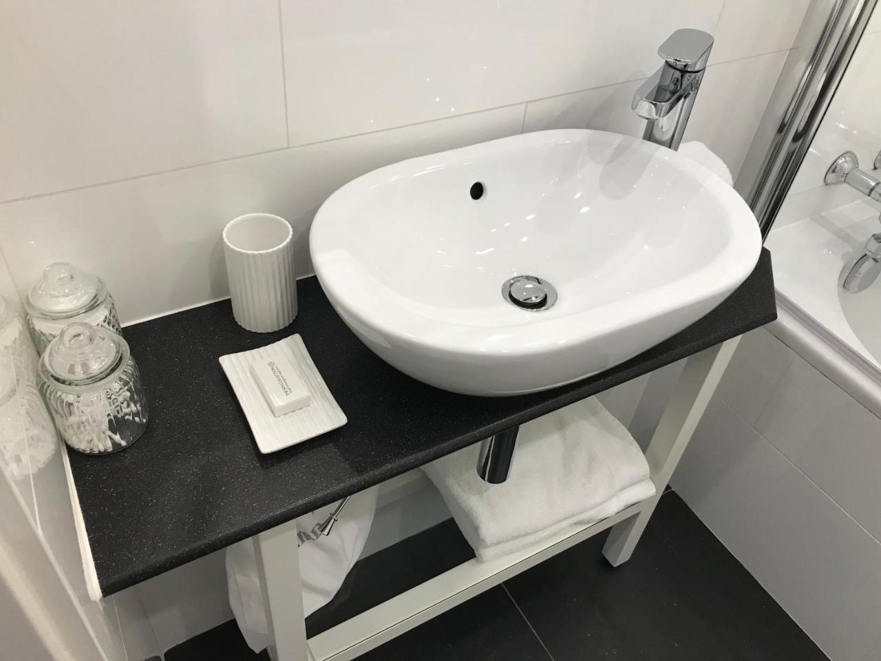 Hotel Business